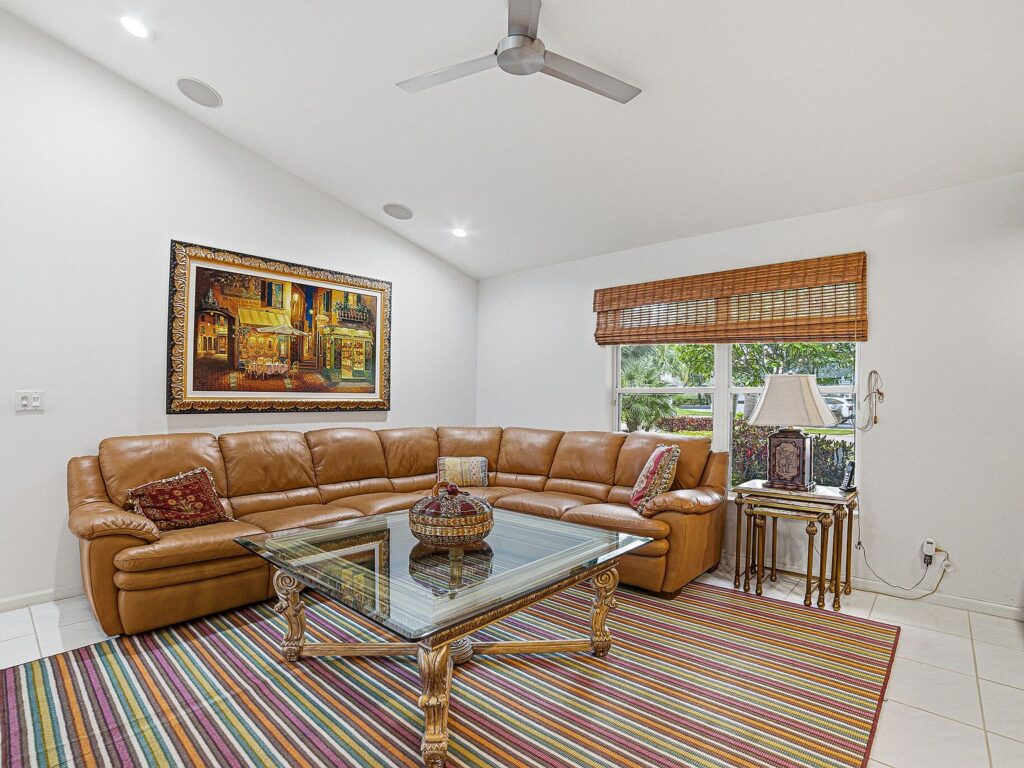 10791 River Glenn Drive