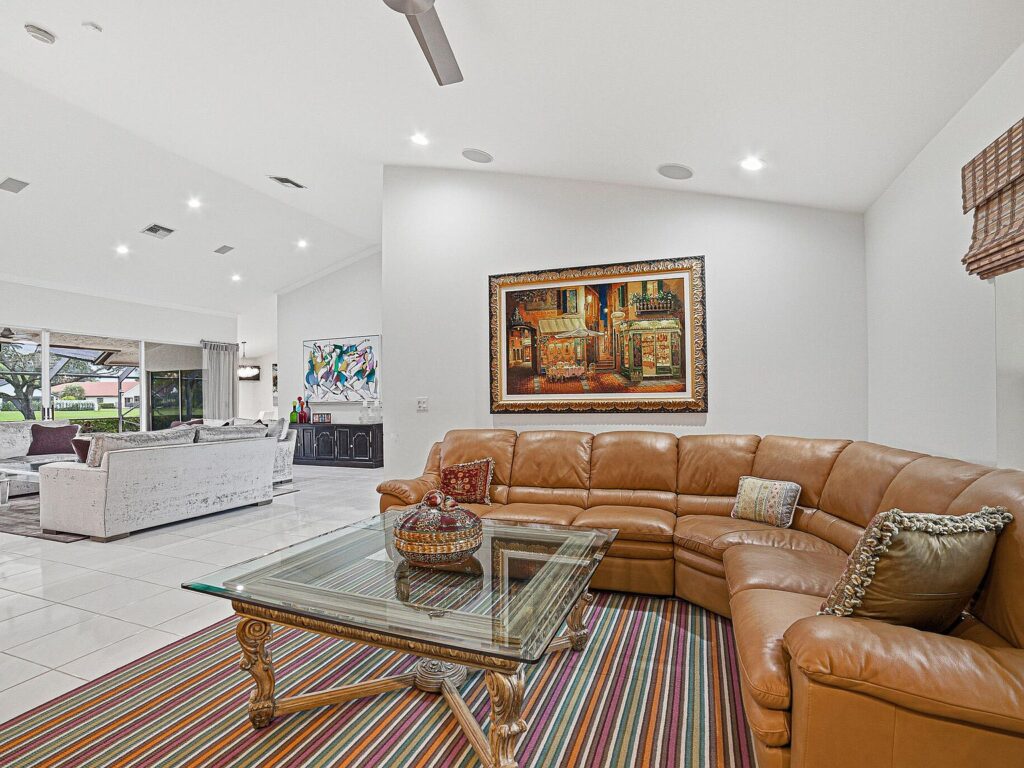 10791 River Glenn Drive