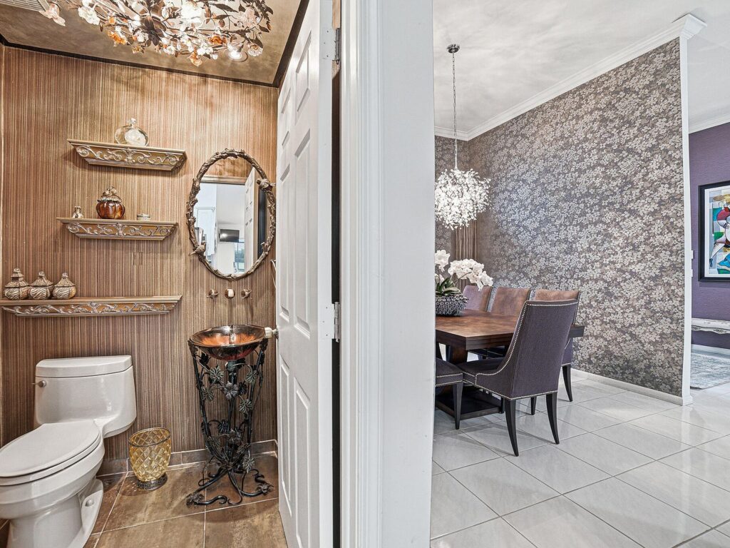 10791 River Glenn Drive