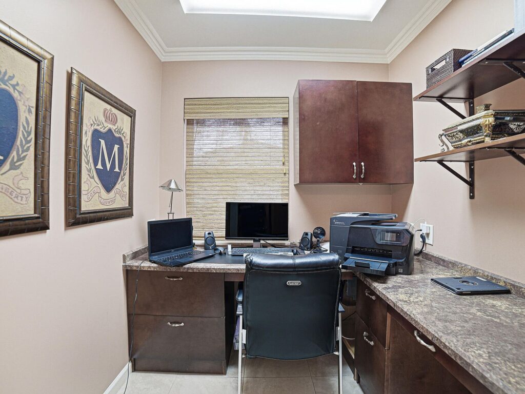 10791 River Glenn Drive