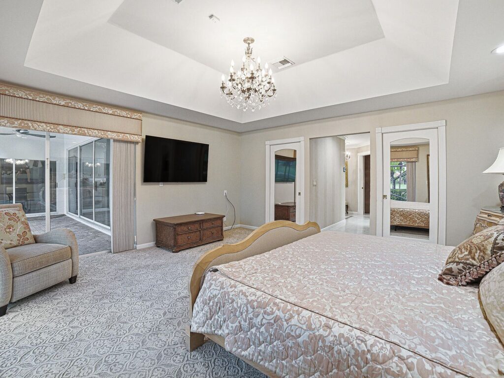 10791 River Glenn Drive