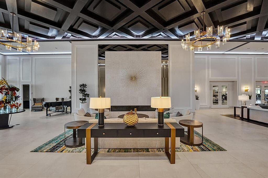 10791 River Glenn Drive