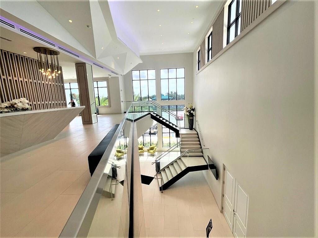 10791 River Glenn Drive