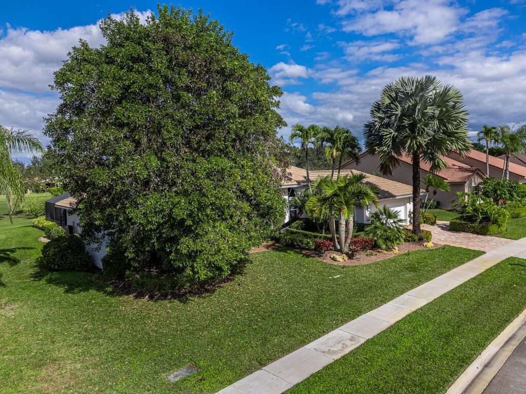 10791 River Glenn Drive