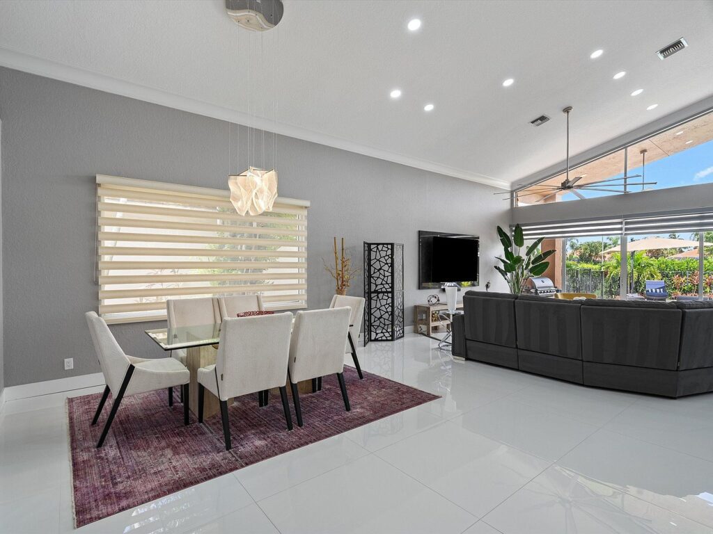 10786 Greenbriar Villa Drive