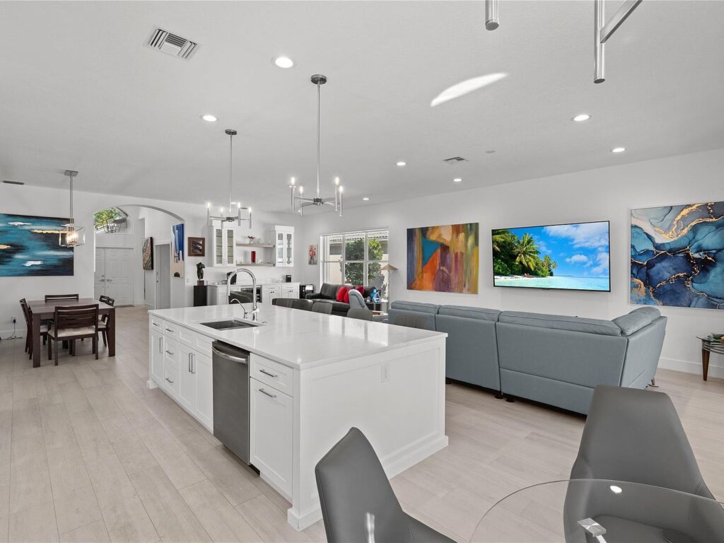 11637 Castellon Court, Boynton Beach, FL 33437