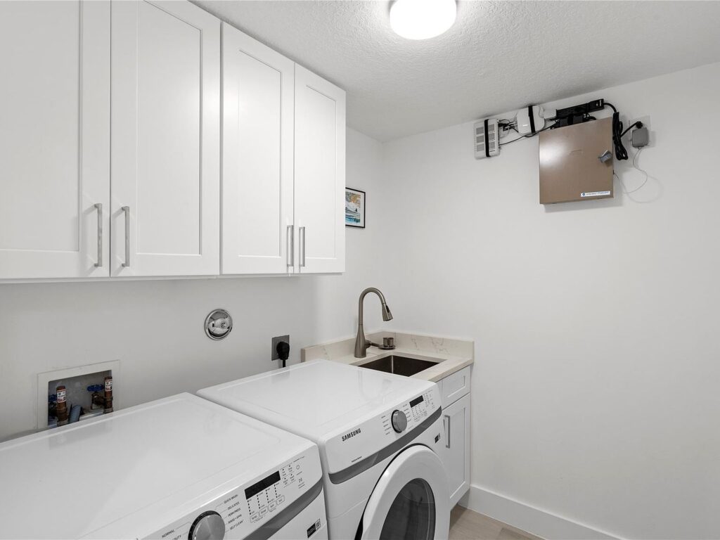 11637 Castellon Court, Boynton Beach, FL 33437